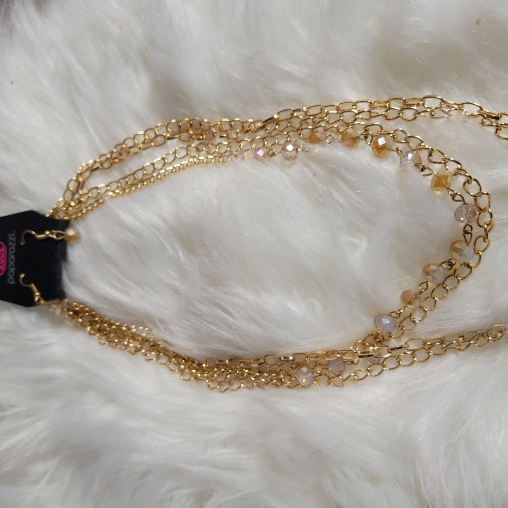 JEWELRY - Picture 3 of 3